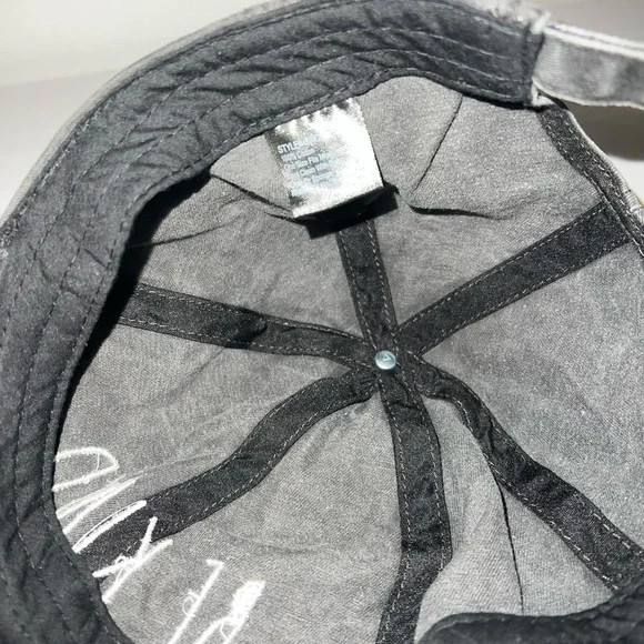 Rae Dunn “Be Kind” Baseball Hat - Picture 4 of 5